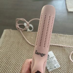 Lange multi styling tool. Straightener/ curler with fan